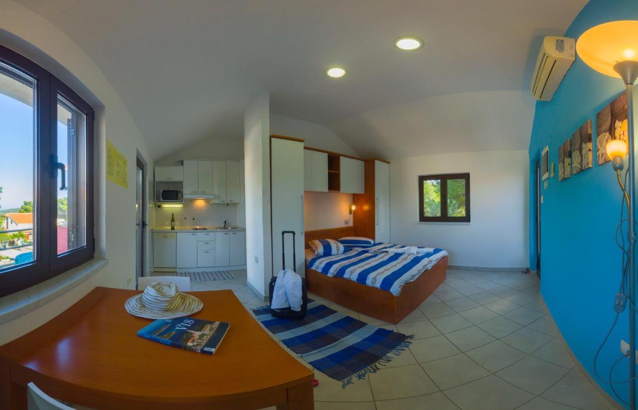 The Sea House Apartments Vis Zewnętrze zdjęcie